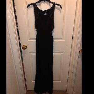 Long black dress